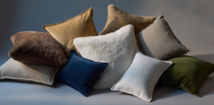 Throw Pillows filter