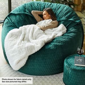 bigone-moviesac-citysac-pine-quilted-velvet-lifestyle-image-1