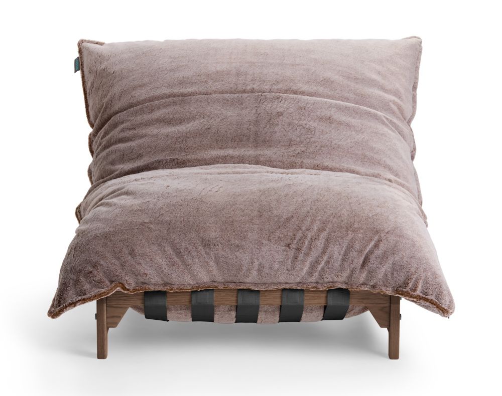 pillowsac-accent-chair-brown-wood-black-straps-gunmetal-hardware-bronze-wombat-phur-1