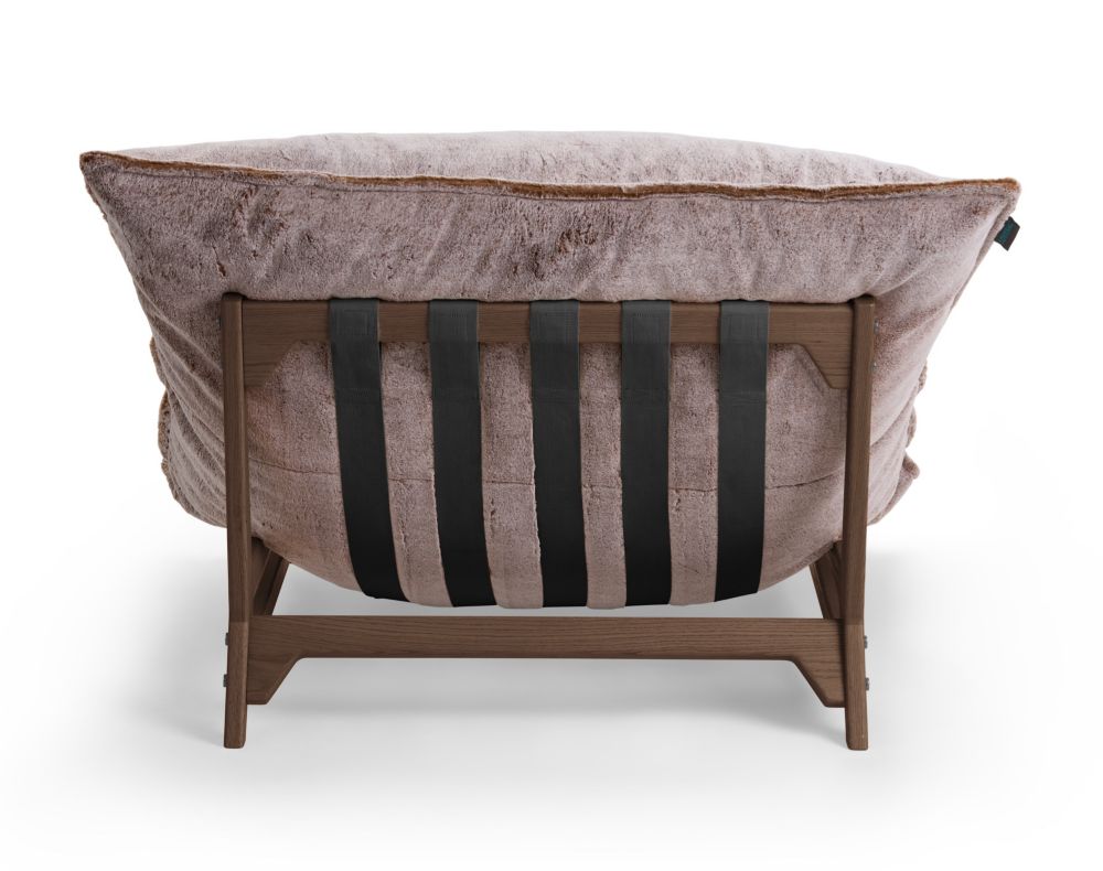 pillowsac-accent-chair-brown-wood-black-straps-gunmetal-hardware-bronze-wombat-phur-3