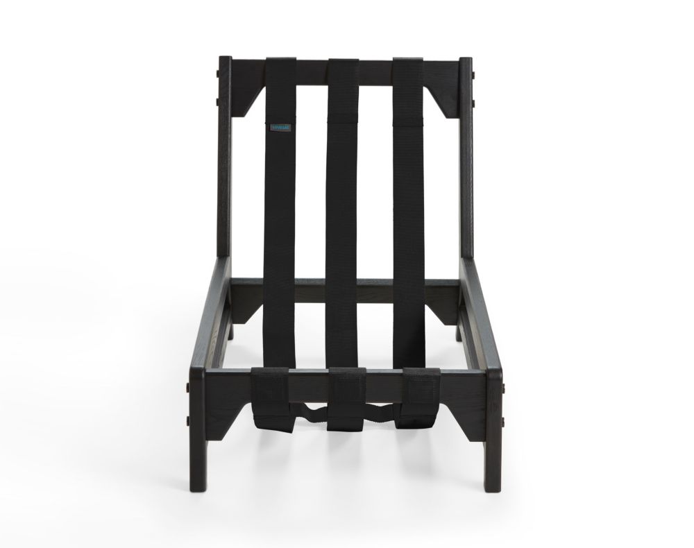 pillowsac-chair-jr-black-wood-black-straps-gunmetal-hardware-1