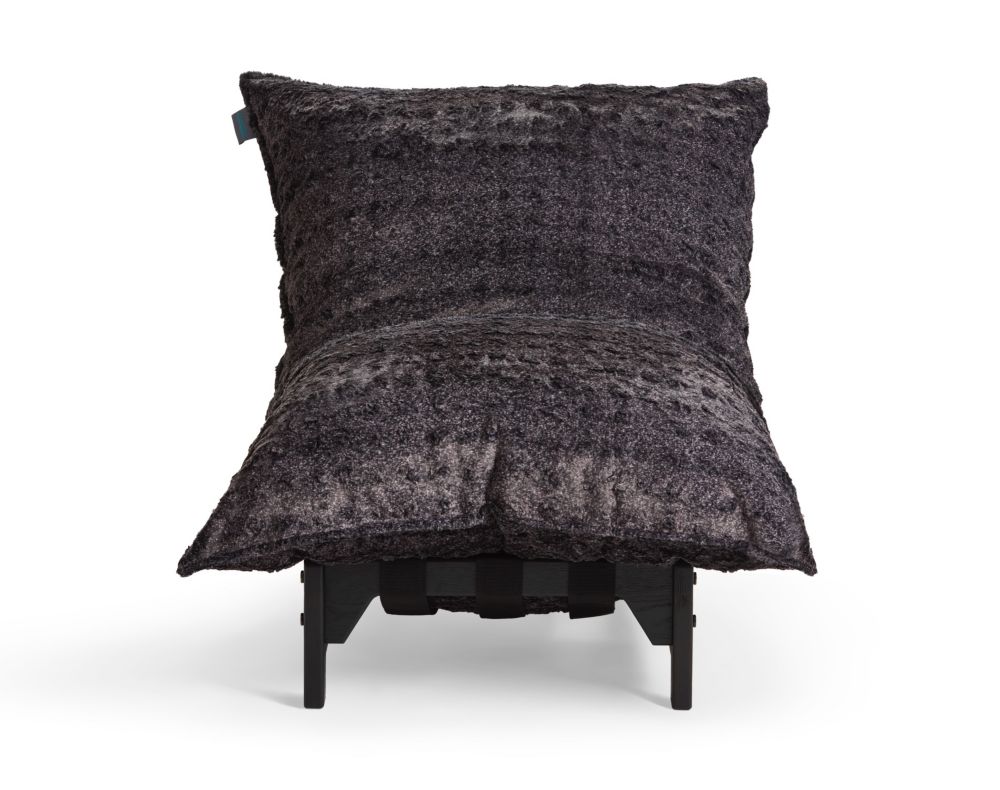 pillowsac-chair-jr-black-wood-black-straps-gunmetal-hardware-midnight-mink-phur-1