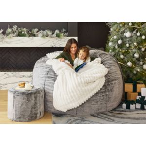 supersac-charcoal-wombat-phur-lifestyle-image-1