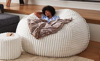 11 Best Bean Bag Chairs for Gaming in 2023  Techtouchy