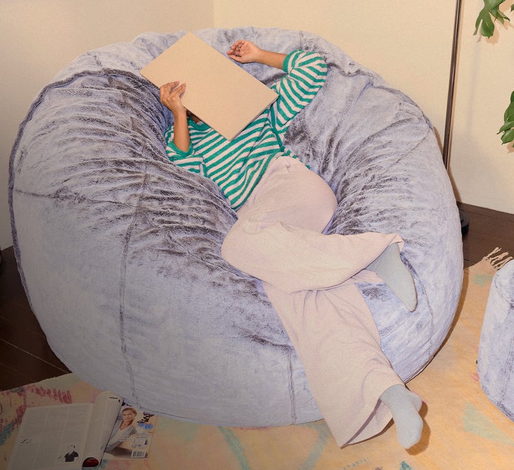 Sacs. The World's Most Comfortable Seat™. Shown in Charcoal Wombat Phur